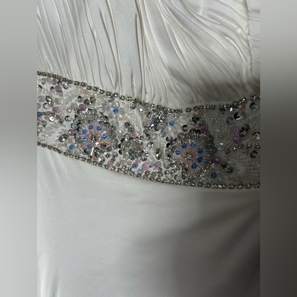 Mac Duggal 68170 NWT EVENING DRESS WITH BEADED WAISTLINE - Picture 8 of 9